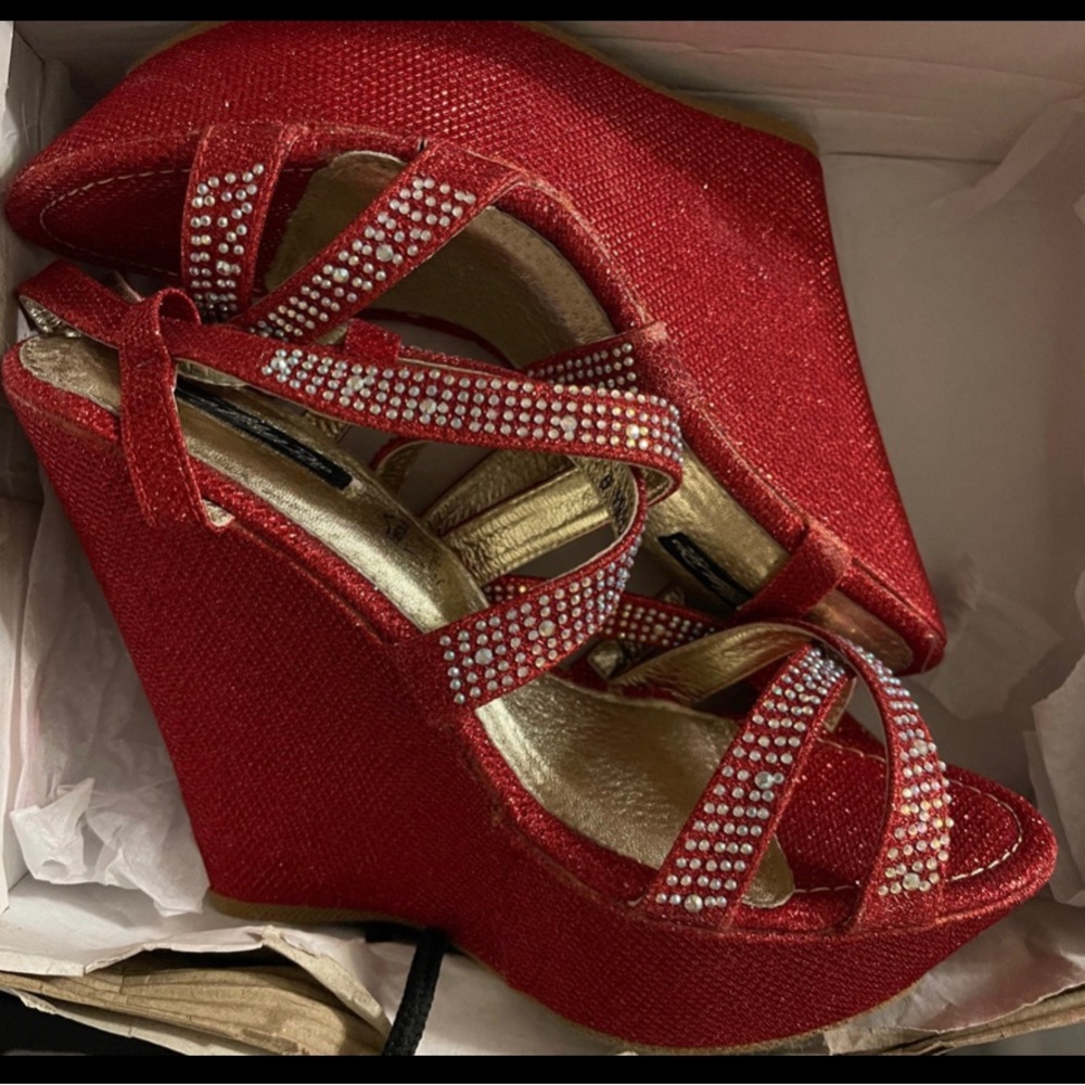 wedges size 9
